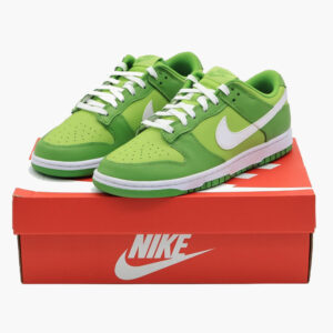 Nike Dunk Low "Chlorophyll"